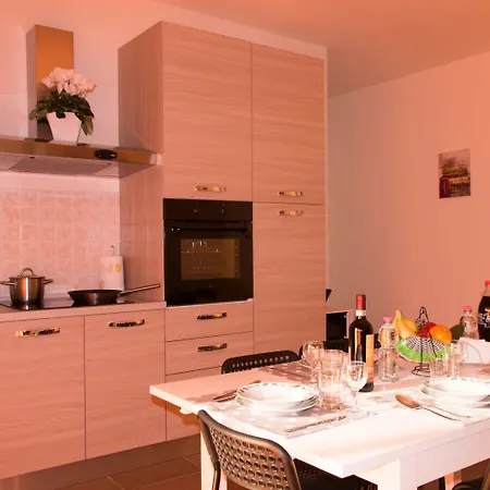 Le Groane Aparthotel 2*